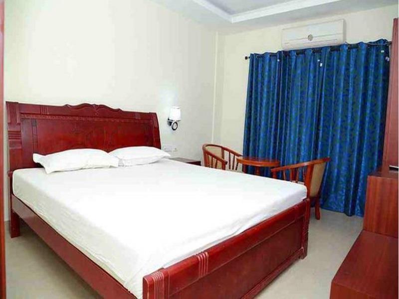 Thachaparambil Residency Hotel Alappuzha Buitenkant foto